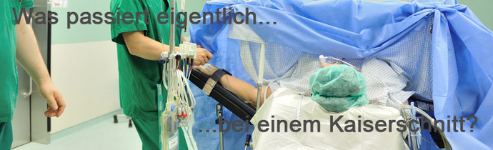 Frau im Krankenhaus wird im Bett liegend für eine operative Geburt in den OP gefahren