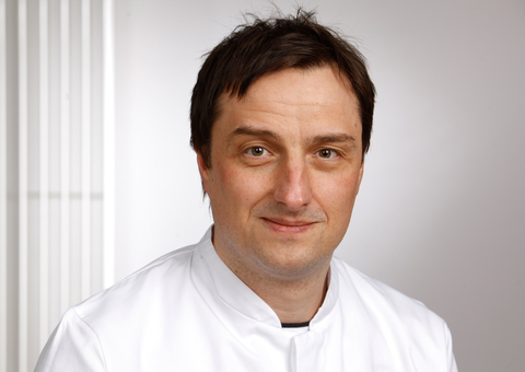 Dr. med. Oliver Meyer